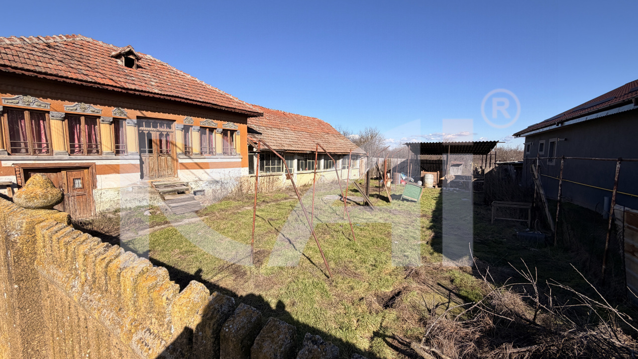Casă cu teren 361 mp în Podari | Schimb cu garsonieră acceptat