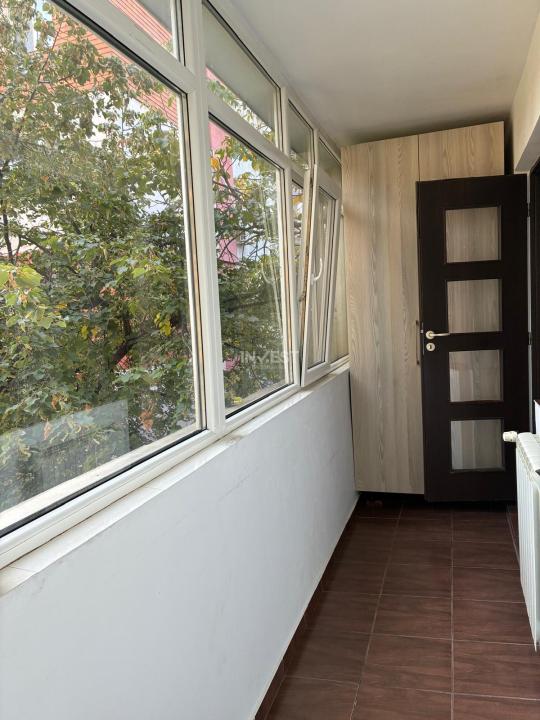 Apartament 3 camere, 60 mp- Podu Ros - 12