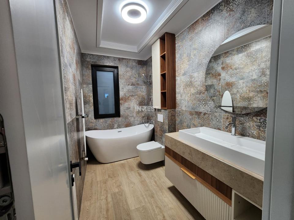 CASA CU 4 CAMERE, 2 BAI , COMPLEX PREMIUM CU ACCES PRIVAT !!! IASI - 7