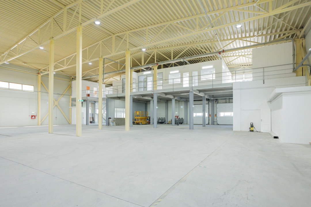 De închiriat hală industrială/spațiu logistic – Otopeni | 3250 mp total