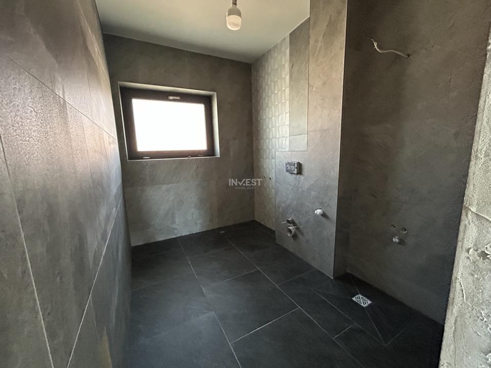 Casă Individuală 5 CAMERE, 3 BĂI, COMISION 0% - 13