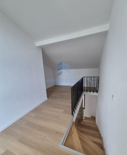 CASA/VILA de inchiriat PARCUL CAROL. PRIMA INCHIRIERE,  S+P+2e+3r, 280 mp - fotografie proprietate 7