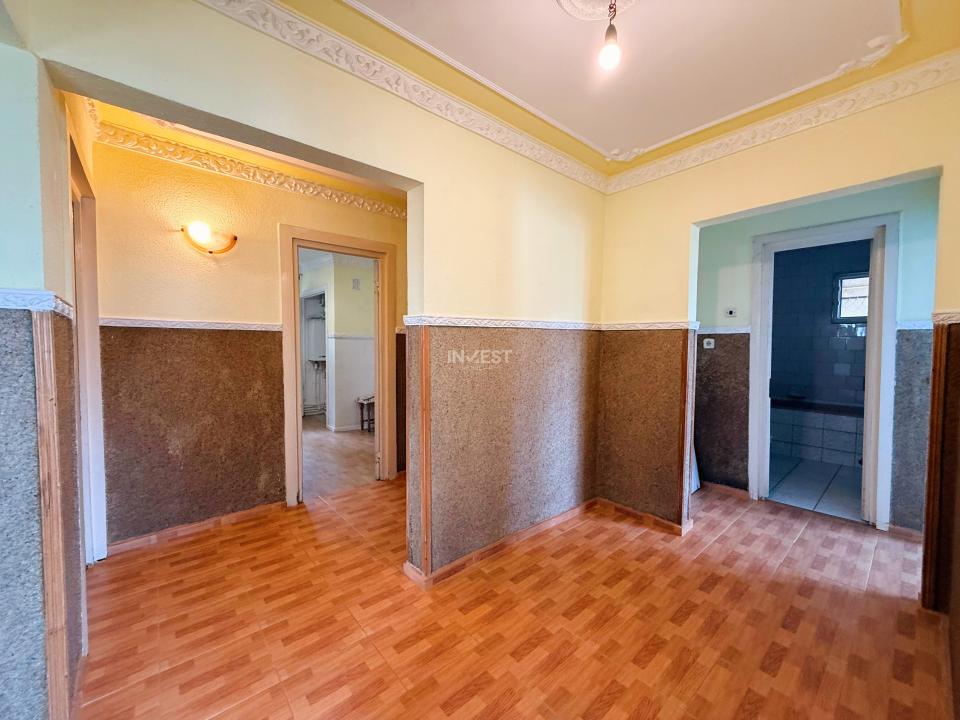 Apartament cu 4 camere lângă Mănăstirea Frumoasa - etajul 3 - bloc 1983 - 14