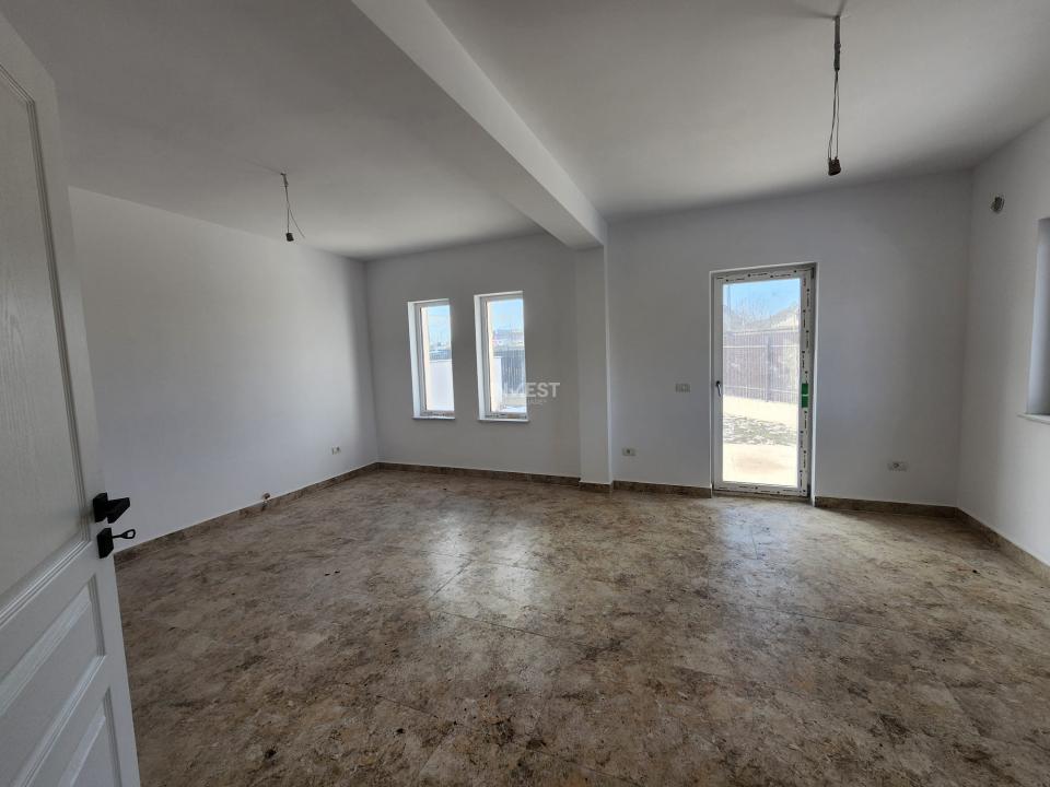 CASA INDIVIDUALA , 4 CAMERE,2 BAI, 530 MP TEREN, MIROSLAVA - 5