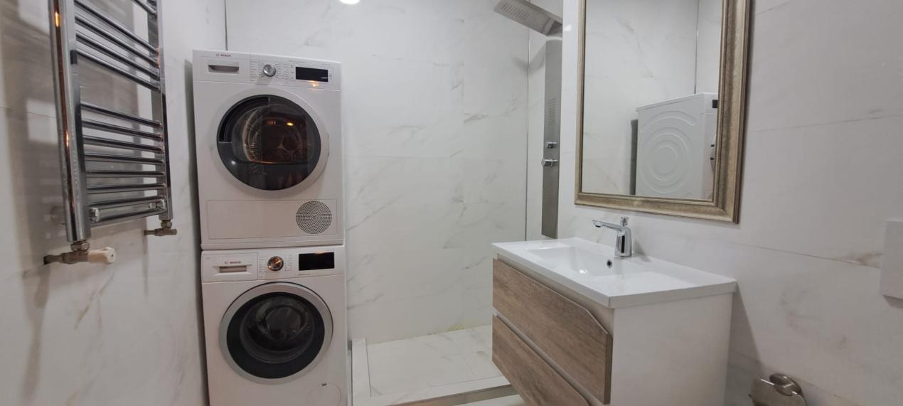 Apartament premium ultracentral , cu design interbelic și tehnologie modernă 