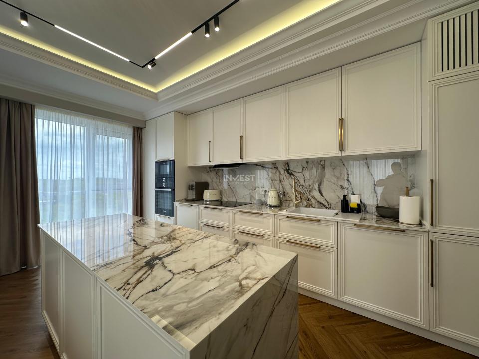 Apartament Deosebit De 3 Camere In Azimut-Copou - 4