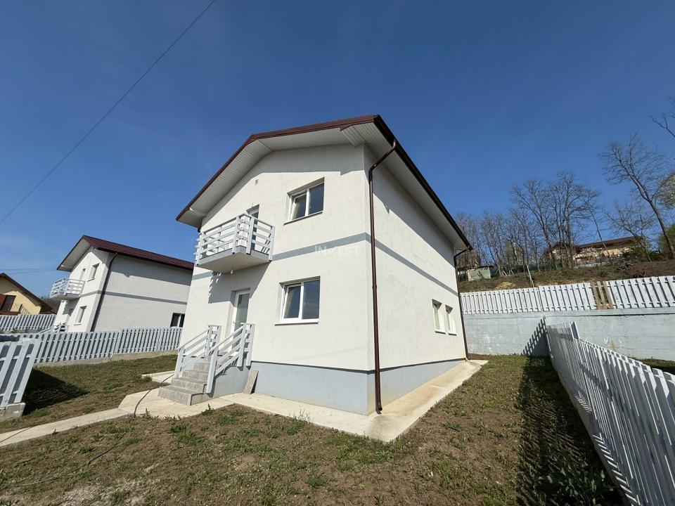 Casă individuală cu 4 camere! Dormitor la parter și 600mp teren! Comision 0% - 2