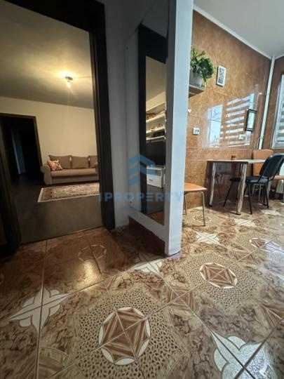 Apartament 3 Camere | Dristor | 10 Minute De Metrou | Bloc Reabilitat |  - fotografie proprietate 12