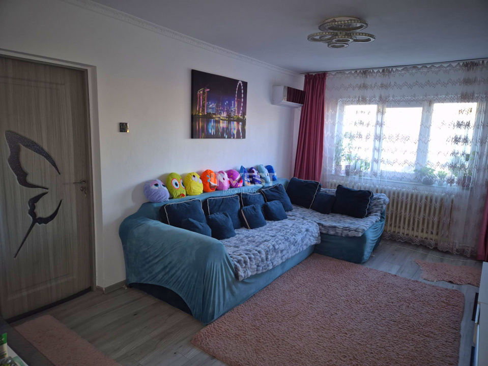 Apartament 3 camere-Podu Ros-Liceul Emil Racovita - 3