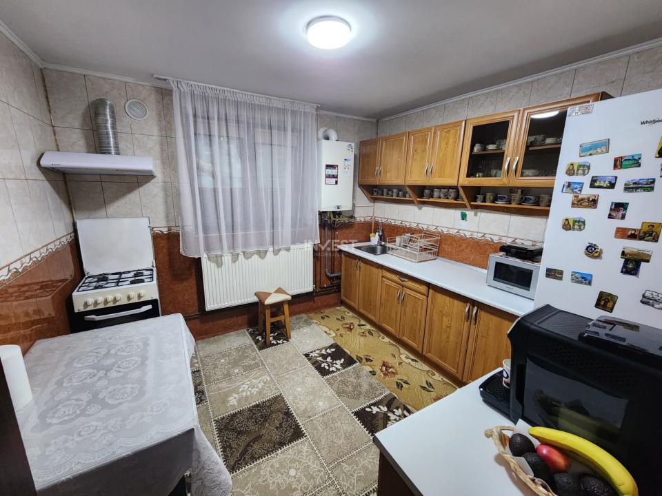 CASA INDIVIDUALA,4 CAMERE,CAPAT CUG - 110 mp utili, 513 mp teren - 13