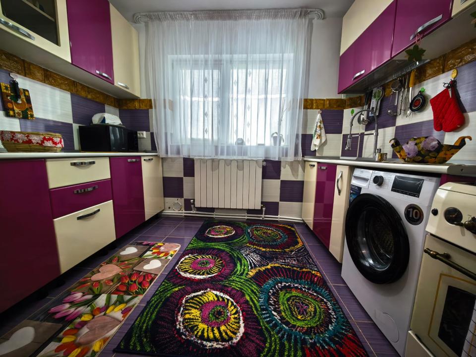 Comision 0%, Casa cu etaj si mansarda, 7.200 mp teren, comuna Probota