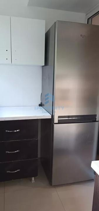 Închiriere Apartament 3 camere în Aparatorii Patriei - fotografie proprietate 7