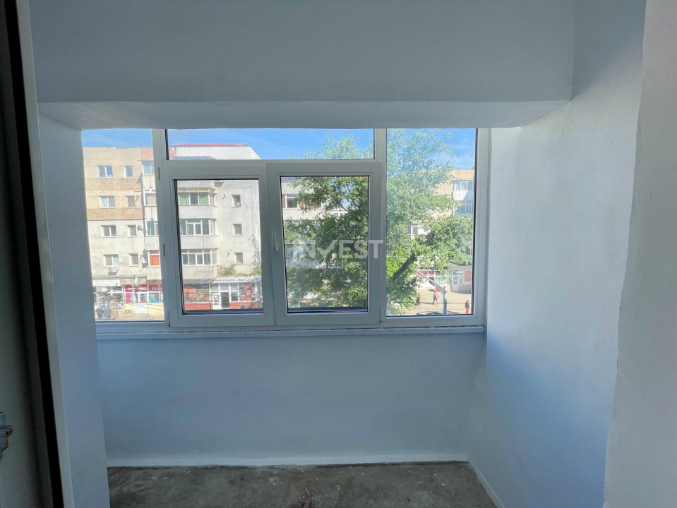 DE VANZARE-APARTAMENT 4 CAMERE-GALATA - 7