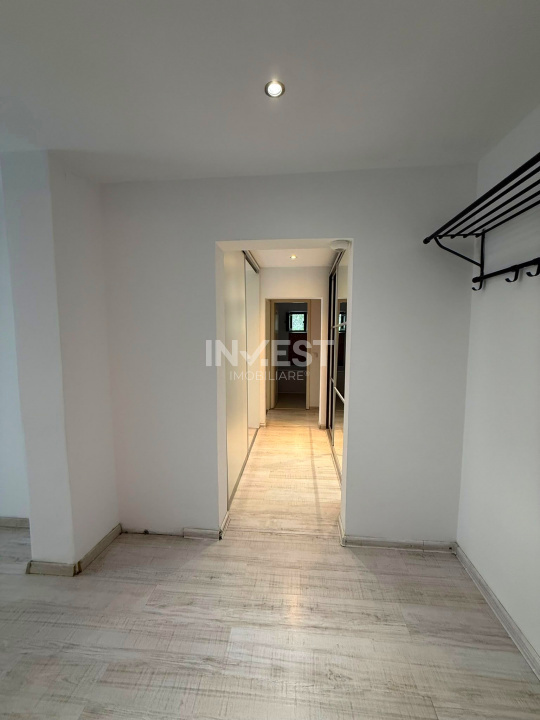 Apartament 3 camere-Sf Lazar-Palas Mall-etaj 1 - 7