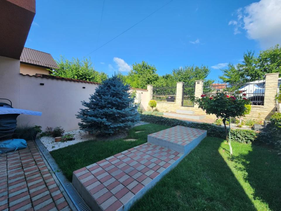 CASA DE VANZARE, 4 CAMERE, 2 BAI, 115 MP UTILI , NICOLINA-STRADA VECHE - 17