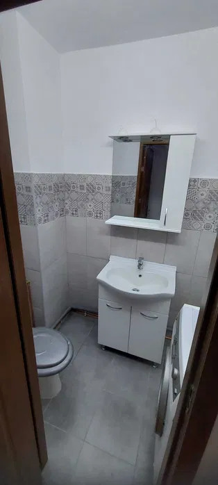 Apartament de 3 camere, 66 mp utili,  2 balcoane, Zona Manastur