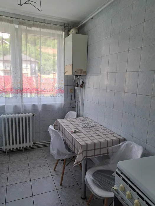 Apartament de 2 camere, 50 mp utili, balcon, Zona Grigorescu