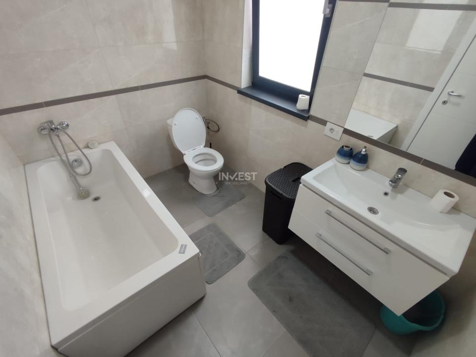 Penthouse cu 2 camere si 2 terase , 550 euro - Nicolina - 9