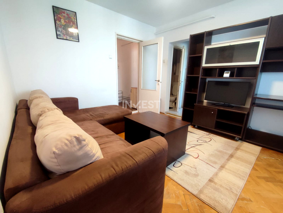 Apartament 3 camere, 60 mp, liber - Podu Ros - 2