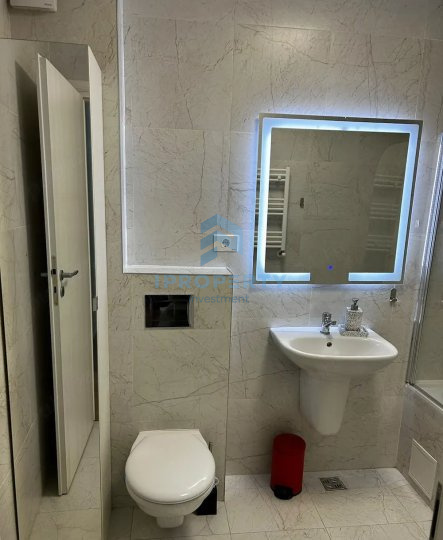 Închiriere Apartament 3 camere în Eroii Revolutiei, PARCARE SUBTERANA, CENTRALA - fotografie proprietate 10