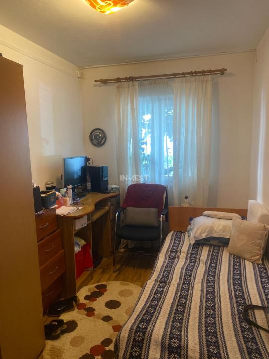 Apartament decomandat cu 4 camere si 2 băi - Nicolina 1 - 3