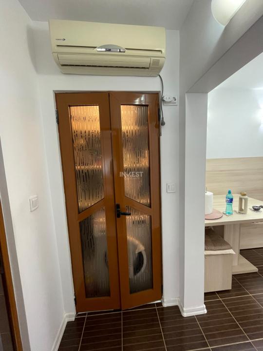 Aparetament renovat 3 camere decomandat-Podu Ros-Odeon-bloc fara risc - 6