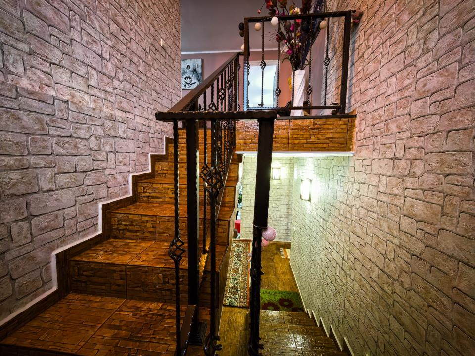 Comision 0%, Casa cu etaj si mansarda, 7.200 mp teren, comuna Probota