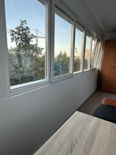 Apartament 3 Camere | Dristor | 10 Minute De Metrou | Bloc Reabilitat |  - fotografie proprietate 8