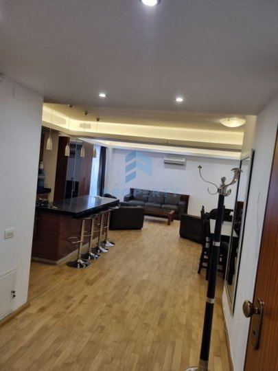 Închiriere Apartament 3 camere în zona Ultracentrala - fotografie proprietate 1