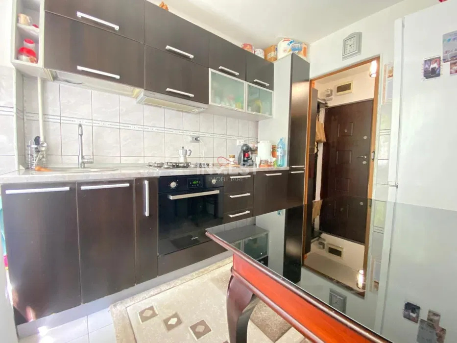 Apartament 2 camere-Piata Nicolina - 4