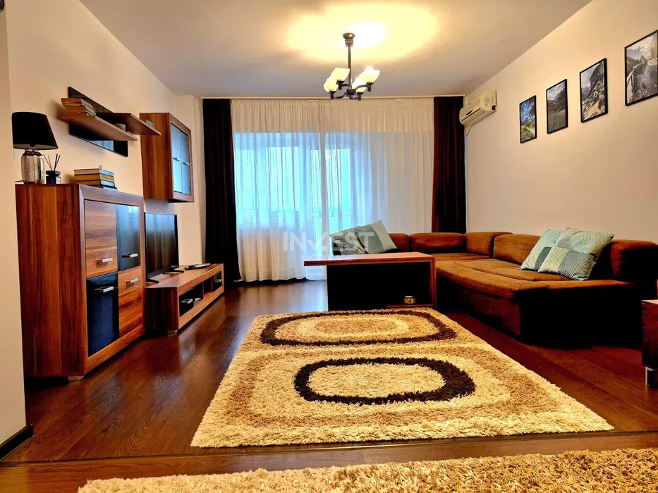 Apartament 4 camere de inchiriat zona Nicolina - 1