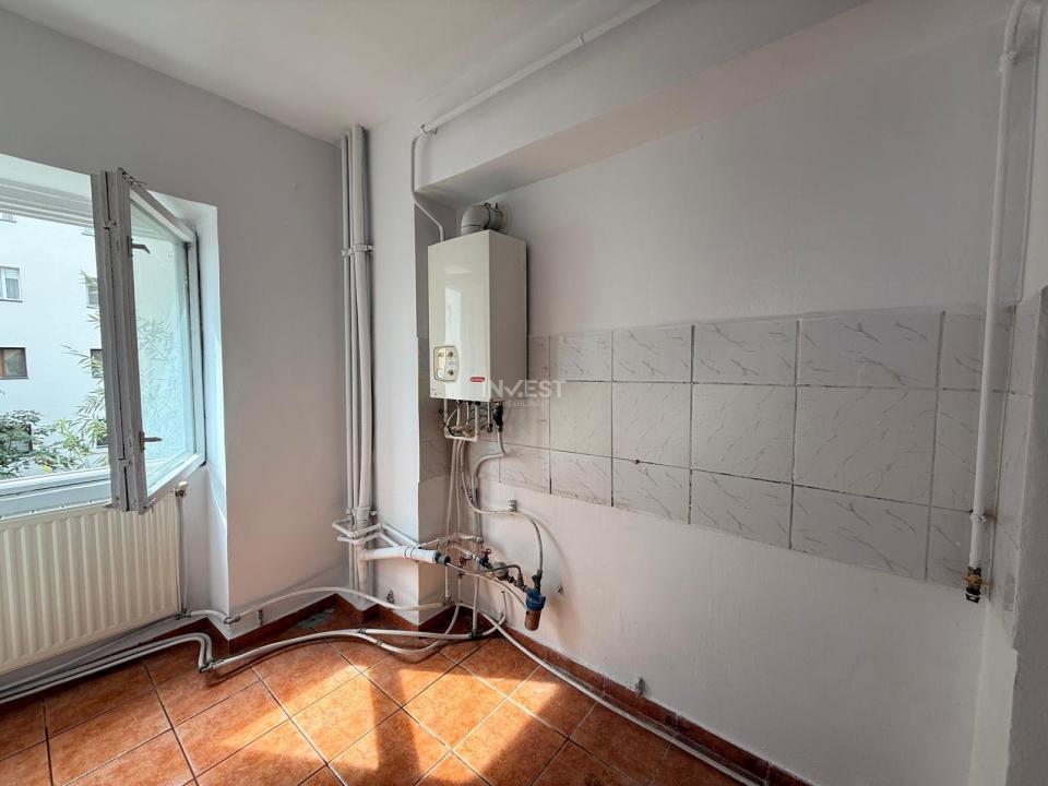 Apartament cu 1 cameră decomandat 40MP - etaj 2/8 cu lift - bloc 1986 - 7