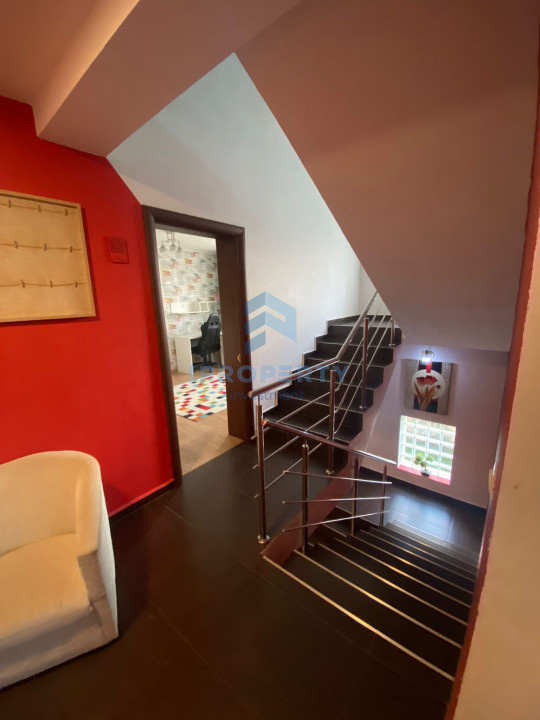 Dobroesti | Vila 8 Camere | P+1+M+P | TEREN 360 Mp | Constructie 2008 - fotografie proprietate 12