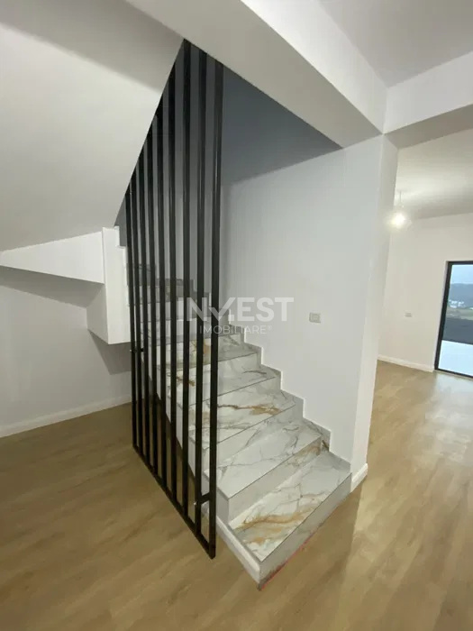 CASA INDIVIDUALA , 4 CAMERE, VALEA ADANCA, 5 DRUMURI - 5