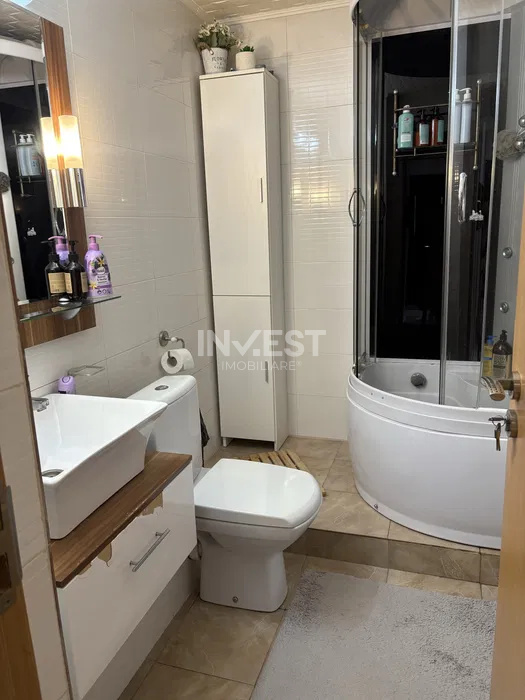 Apartament 2 camere, decomandat, Nicolina, etaj intermediar - 6