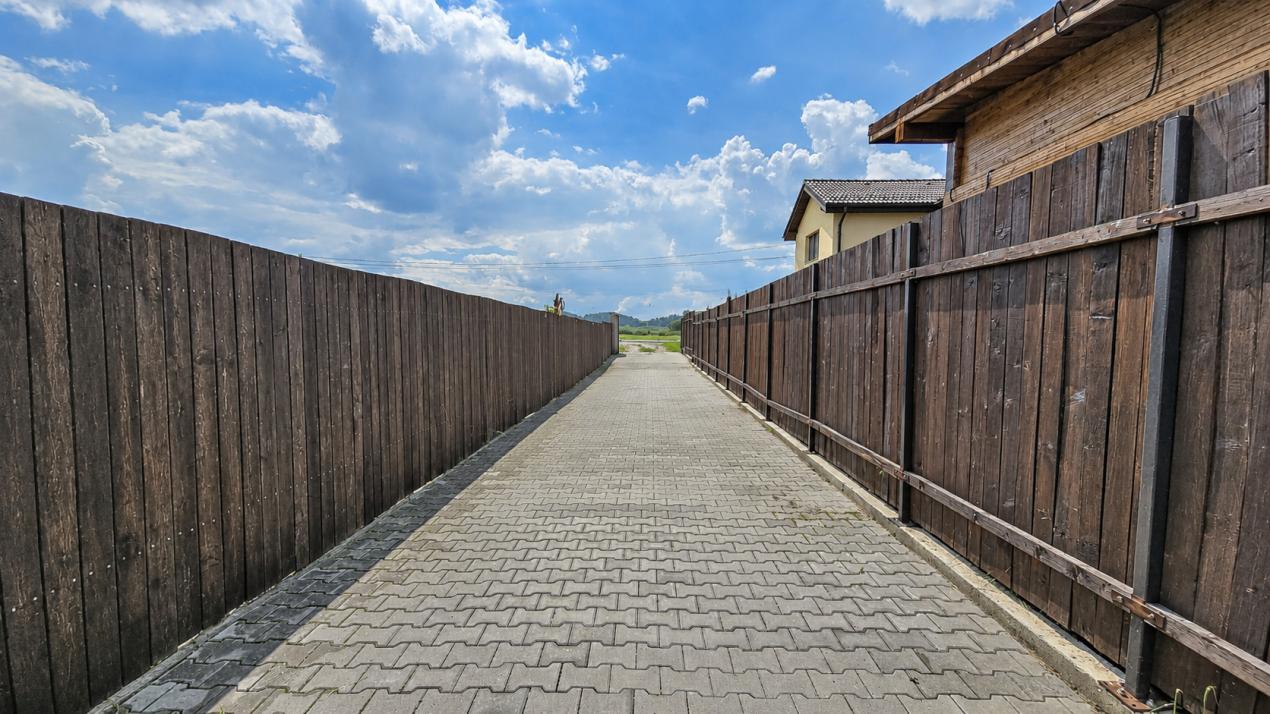 Casă individuală mobilată în Hărman | 139 mp utili, teren 540 mp, șemineu