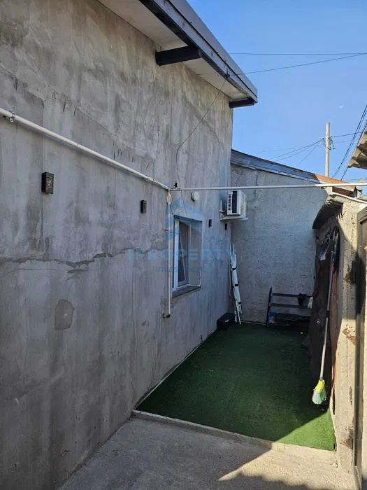  Închiriere Casă 2 camere +curte  zona Rahova  - fotografie proprietate 8