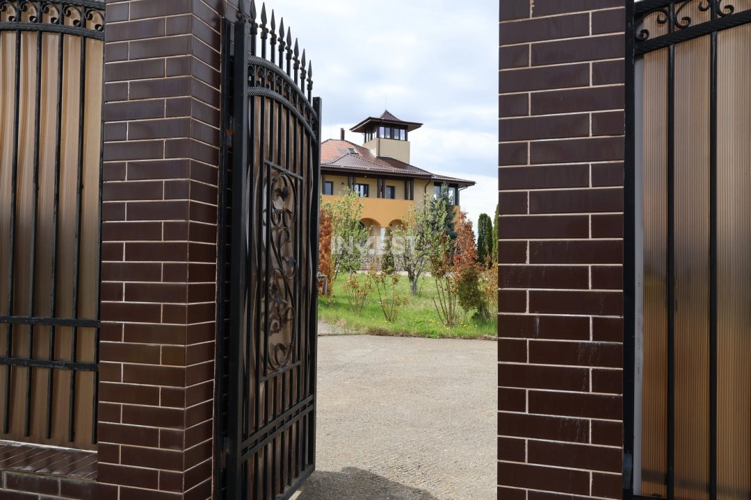 Proprietate spațioasă cu potențial turistic - Iași