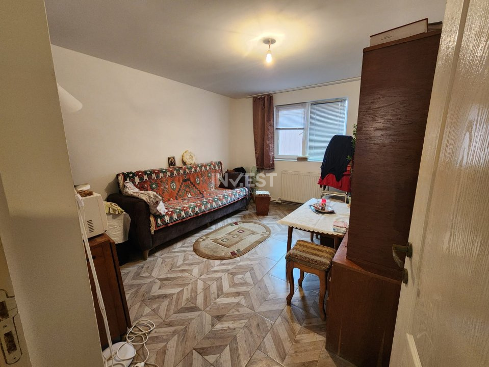 CASA CU 3 CAMERE , STRADA VECHE-NICOLINA , POSIBILITATE SCHIMB CU APARTAMENT - 14