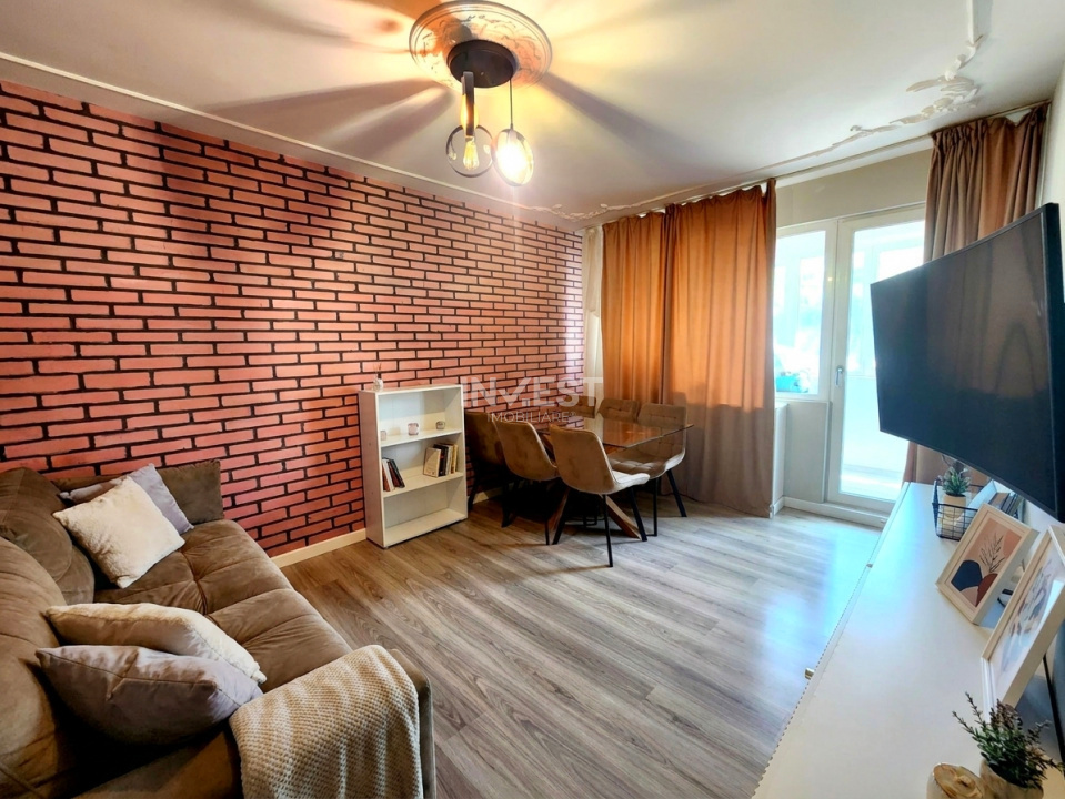 Apartament 3 camere decomandat-71mp-etaj intermediar-Piata Nicolina - 1