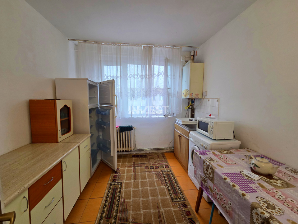 Apartament 3 camere-Decomandat-Parcul Voievozilor - 1