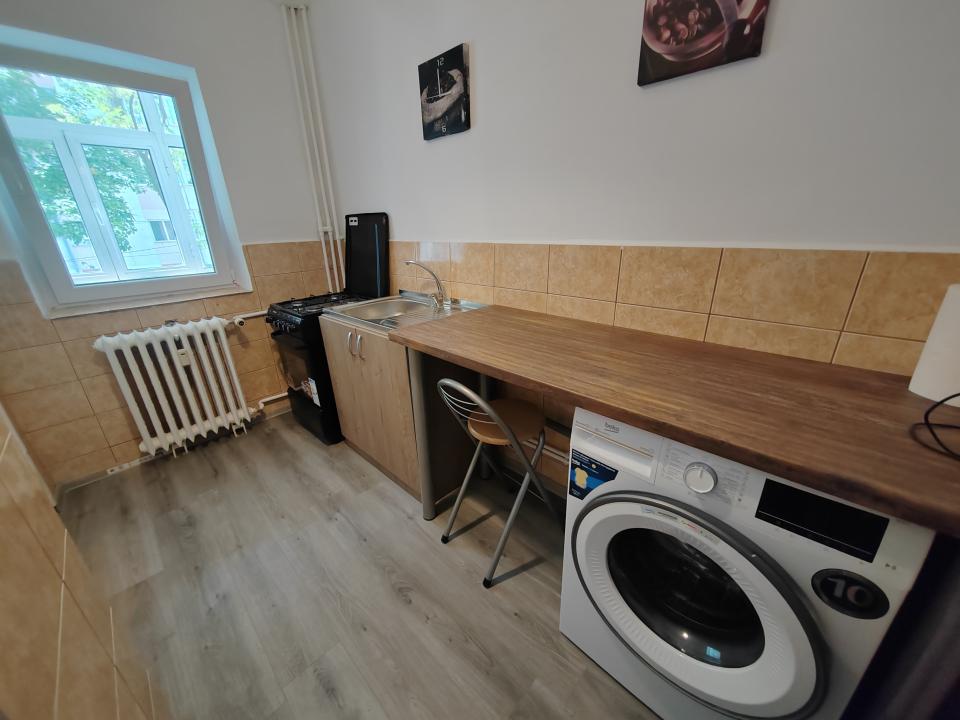 Chirie, Apartament 1 camera - NICOLINA