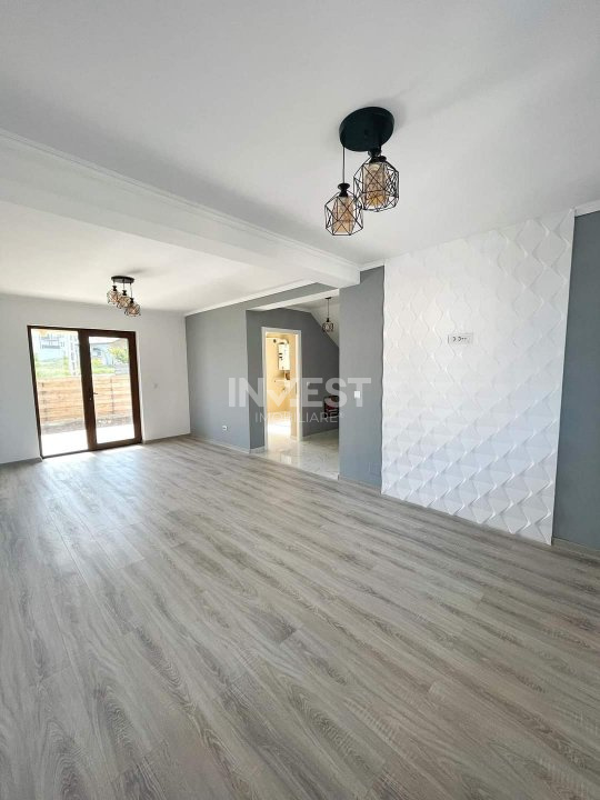 COMISION 0%, CASA 4 CAMERE, 2 BAI, 250 MP, HORPAZ - 12