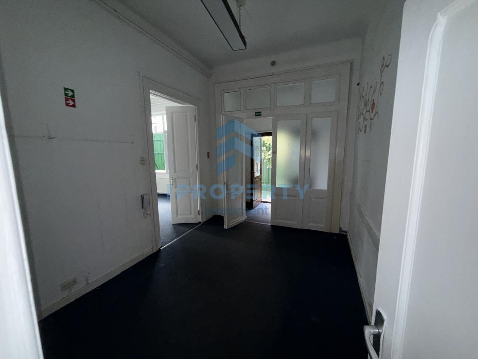 Vânzare ansamblu 2 Case 10 camere în Timpuri Noi cu curte privata - fotografie proprietate 11