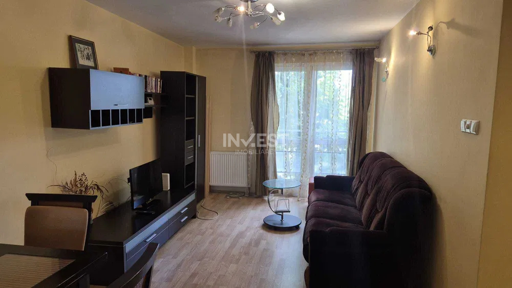 Apartament 3 camere Piata Unirii, semidecomandat, 600 euro - 1