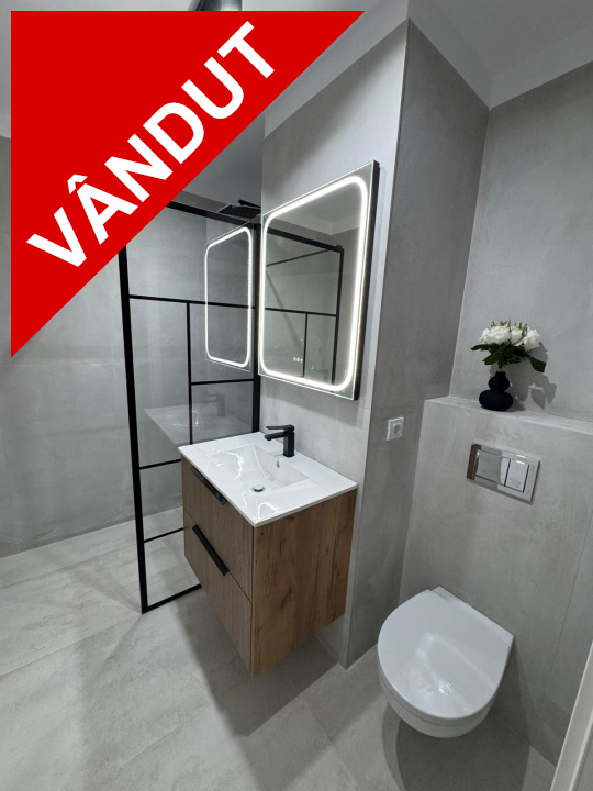 VANDUT!Oferim spre vanzare un apartament decomandat , 2 camere, mobilat!