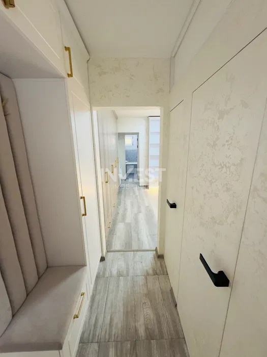 Apartament 3 camere în Păcurari, Mobilat &amp; utilat, 600 € - 8