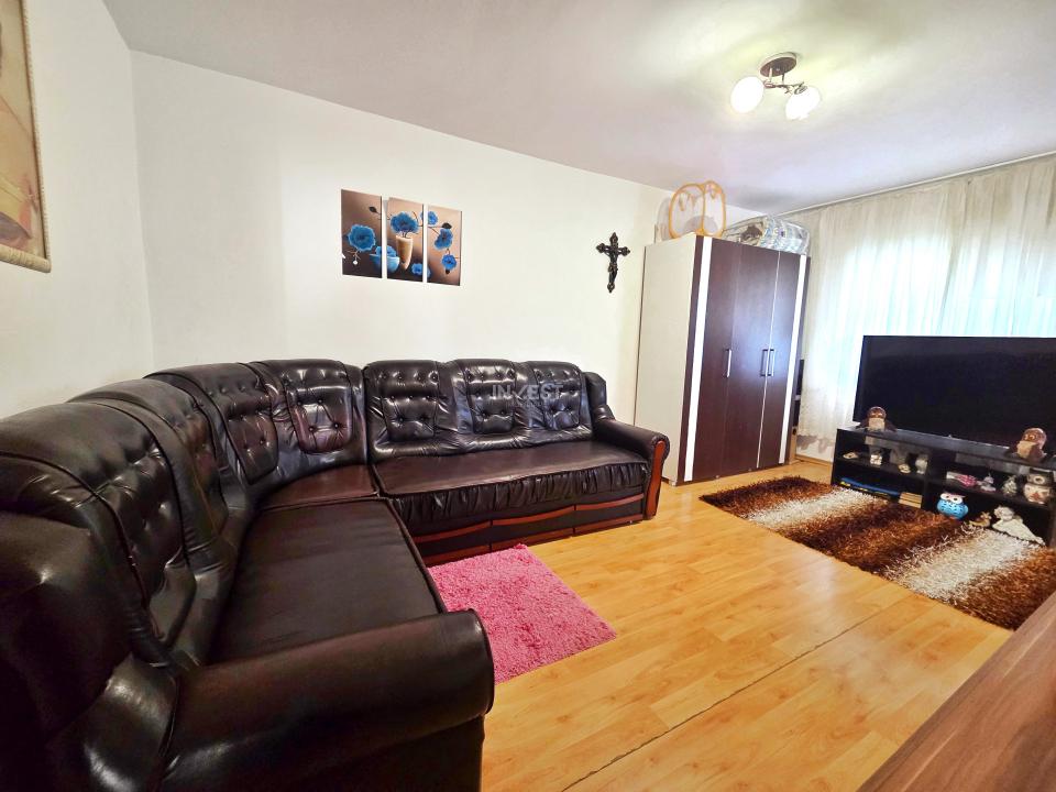Apartament 2 camere, decomandate, Piata Alexandru cel Bun - 1
