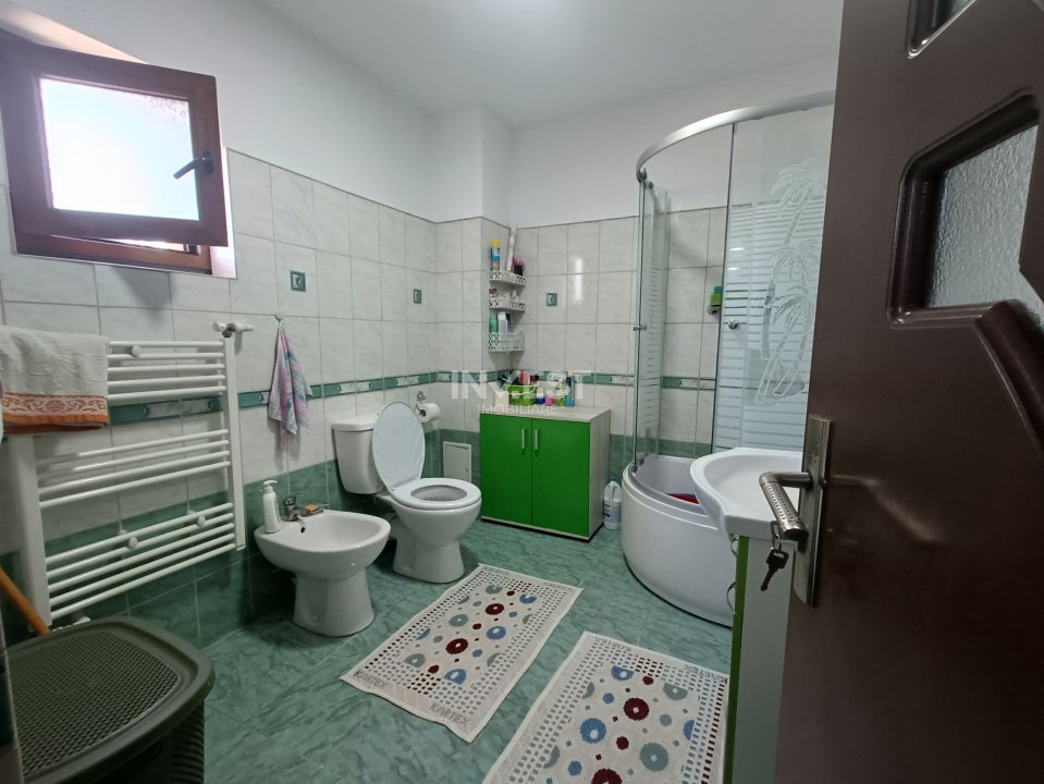 Casa S+P+1E, 185mp Utili, 5 camere, la strada principala -  TOMESTI - 8