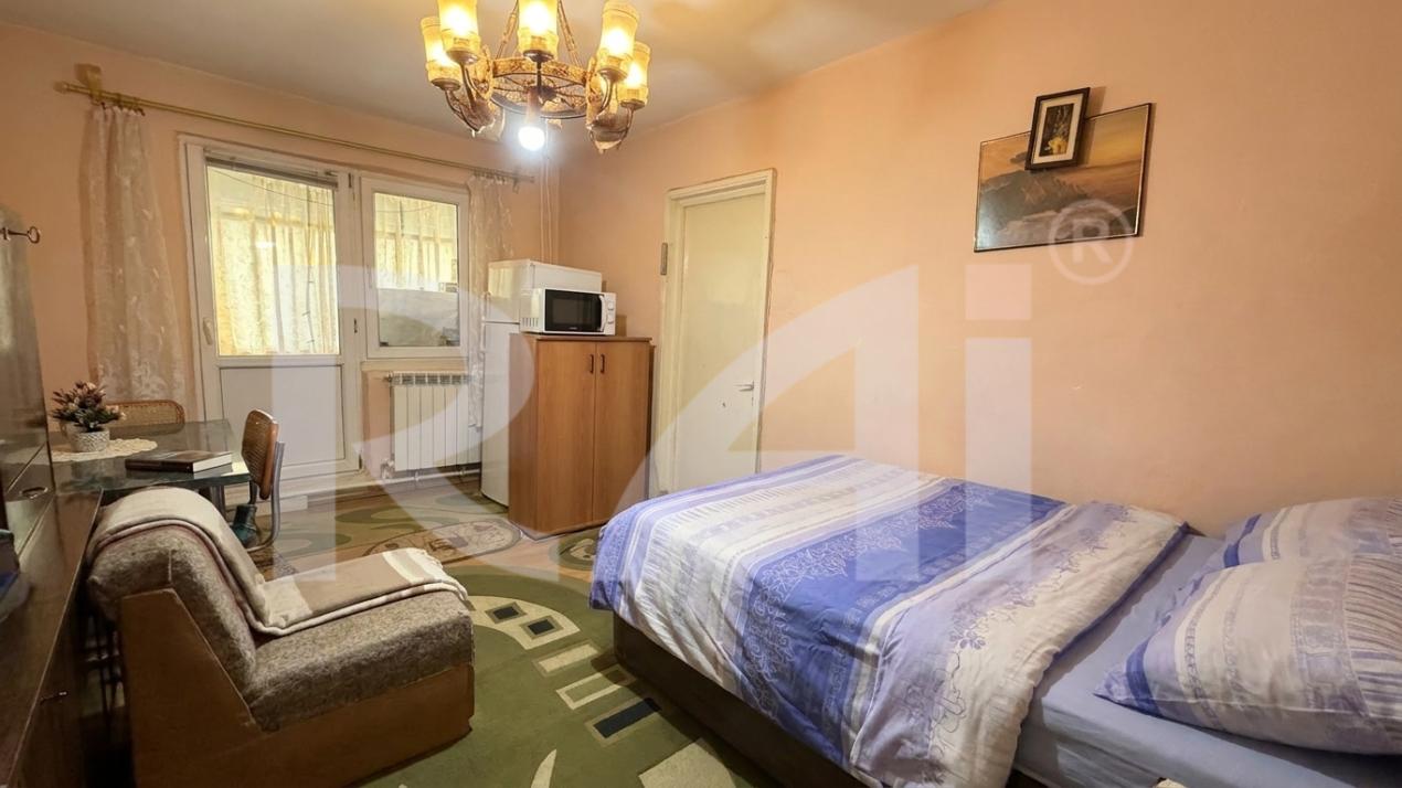 Super preț! 2 camere cu balcon, parter, Craiovița-Orizont